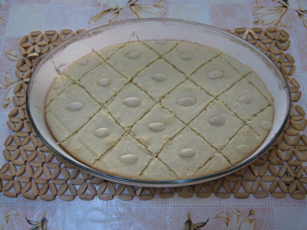 Basbousa- Prajitura de gris cu sirop de zahar-specifica tarilor arabe