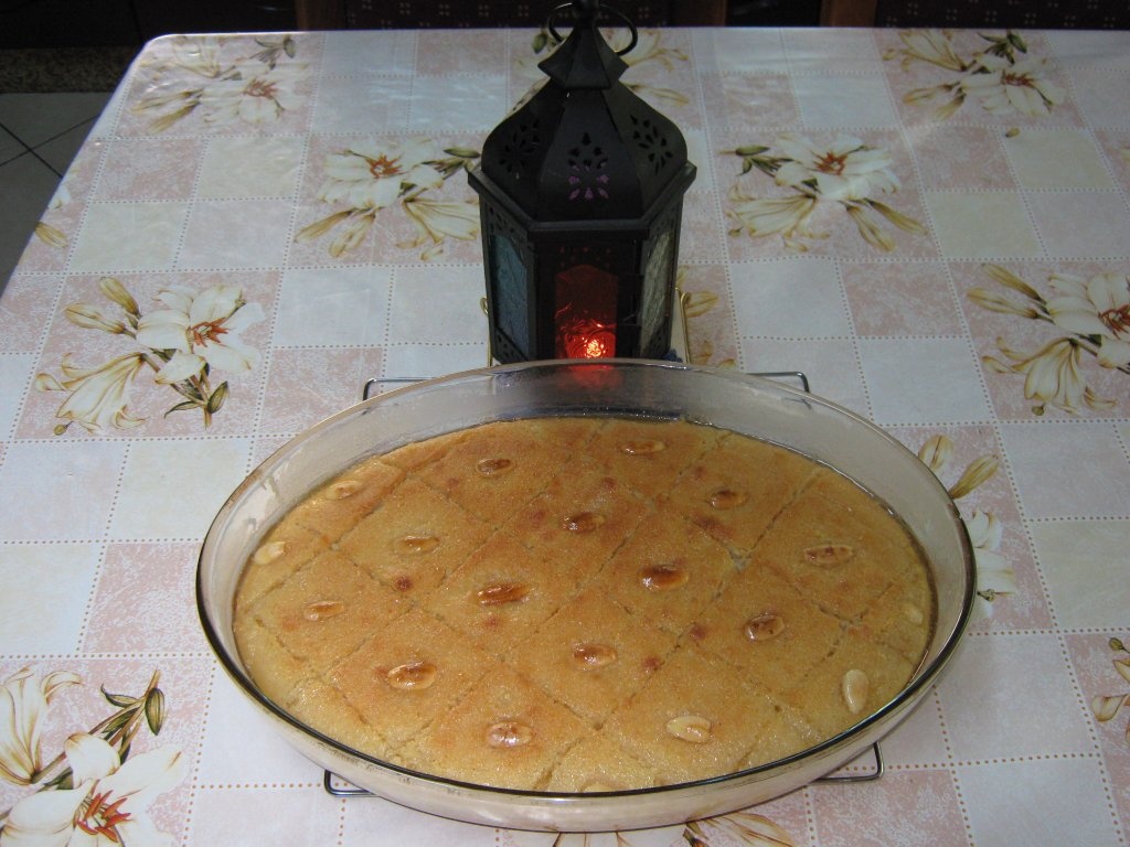 Basbousa- Prajitura de gris cu sirop de zahar-specifica tarilor arabe