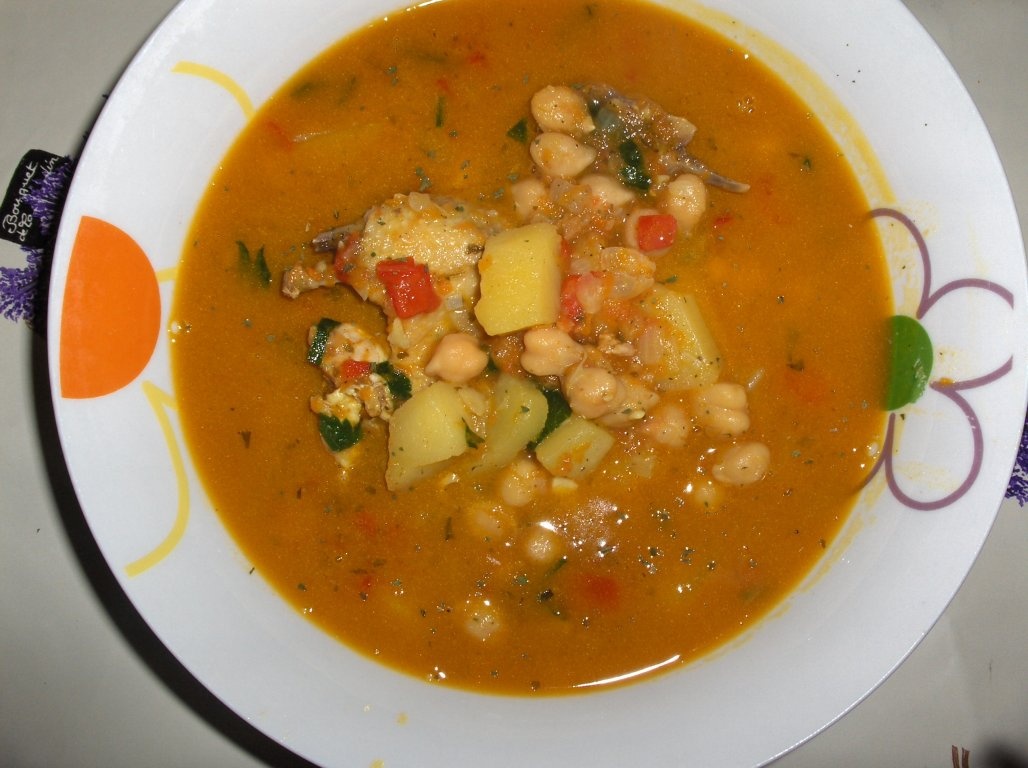 Pui cu nãut (Frango com grão)