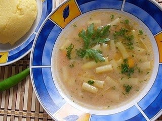 Ciorba de fasole proaspata (fasole galbena)