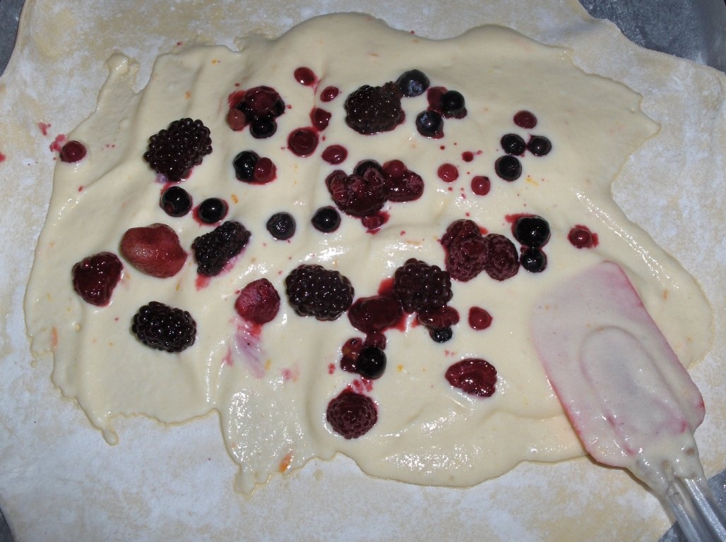 Foietaj cu fructe de pãdure