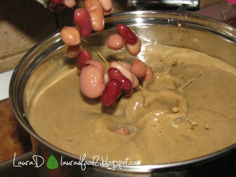 Supa-crema de linte si 4 tipuri de fasole