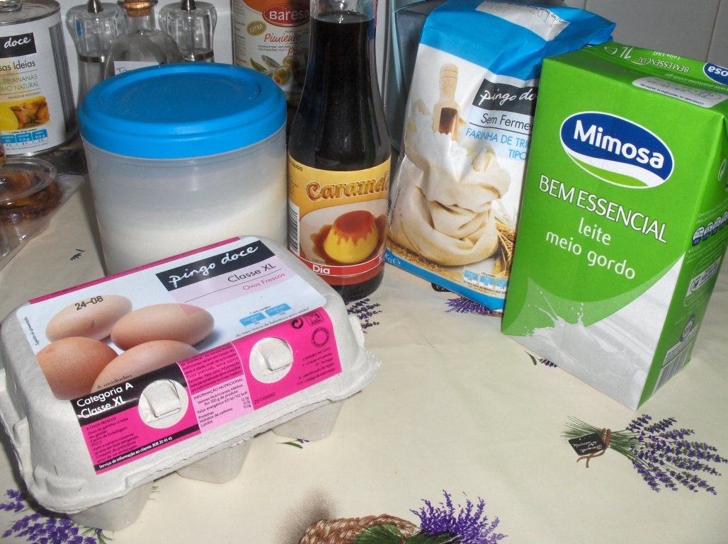 Budincã de Caramel ( Pudim Flã)