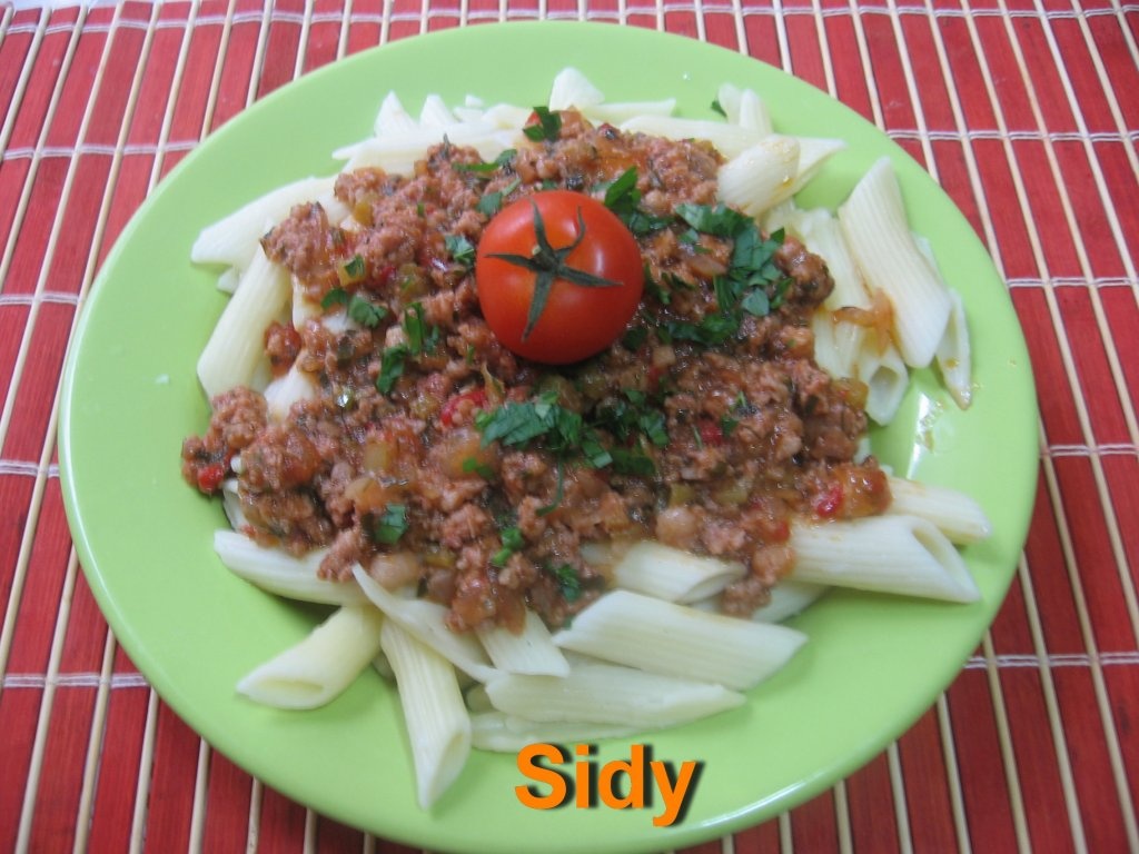 Penne rigate bologneze