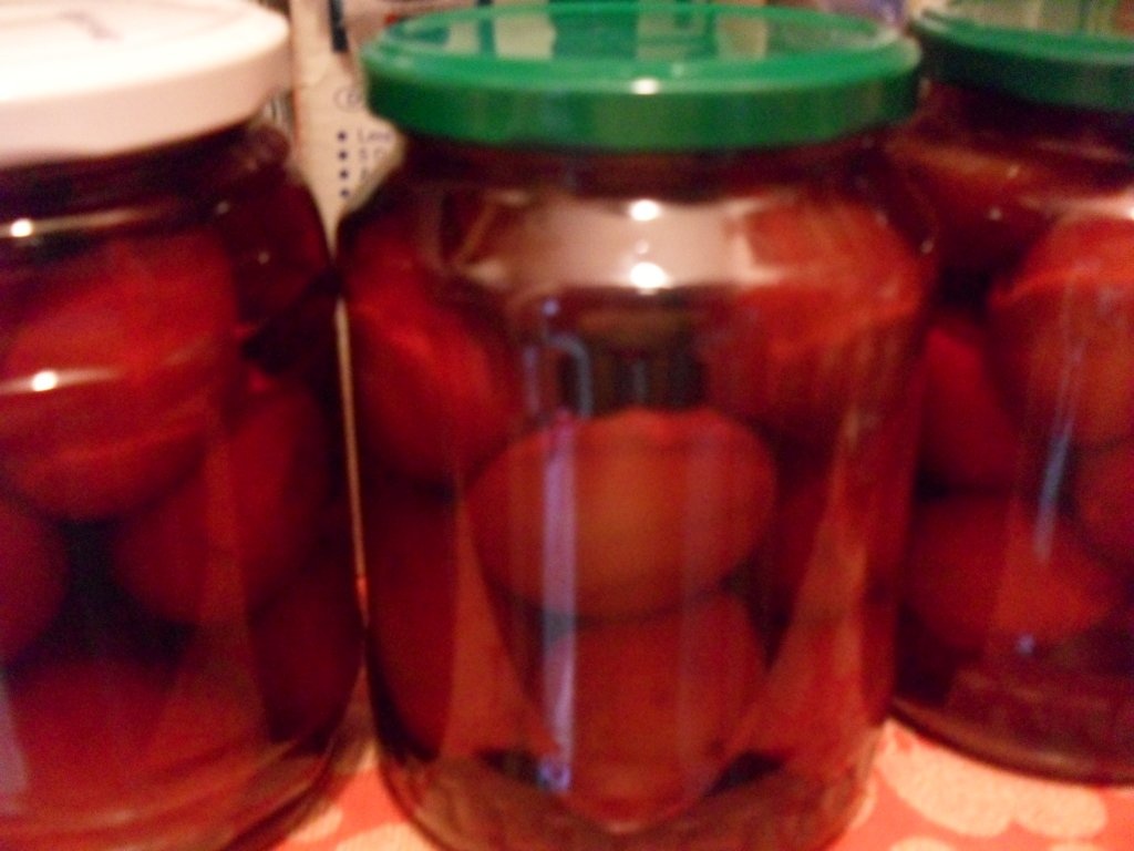 Compot pt iarna din prune brune