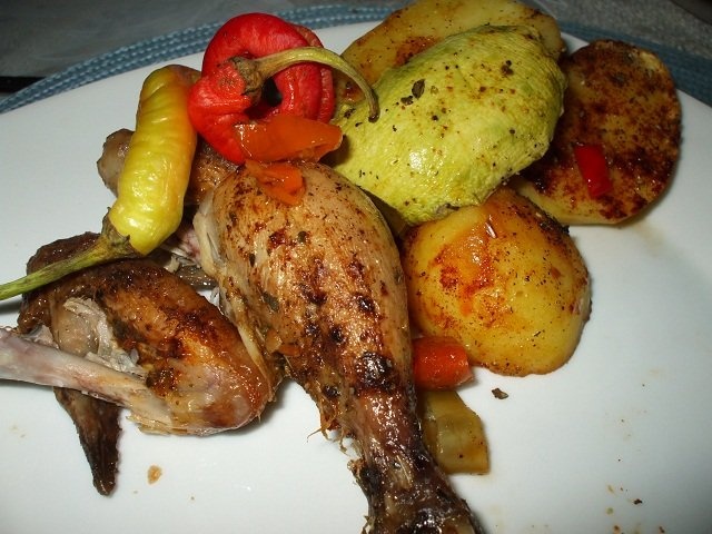 Pui cu legume la cuptorul cu halogen