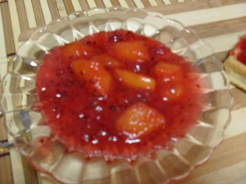 Dulceata de strugurei, piersici si nectarine