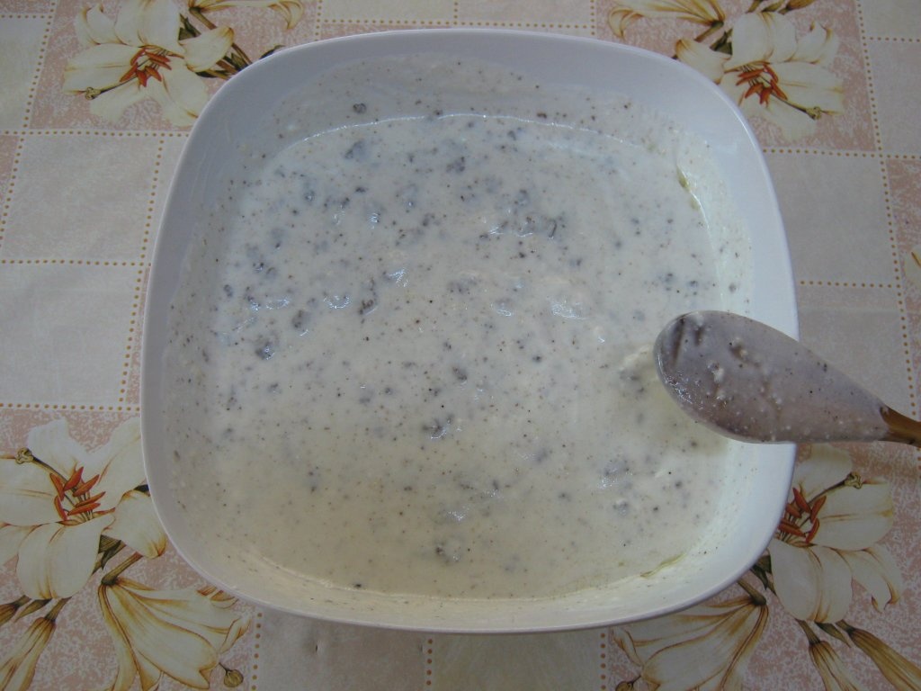 Macaroane cu sos de iaurt si usturoi-specific tarilor arabe