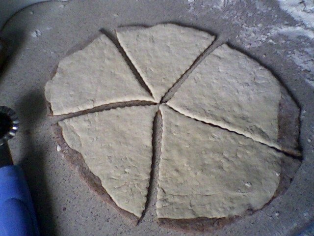 Cornulete in doua culori