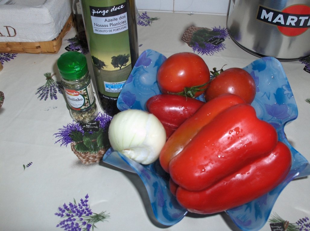 Ardei umpluti cu brânzã (Pimento com Dois Queijos)