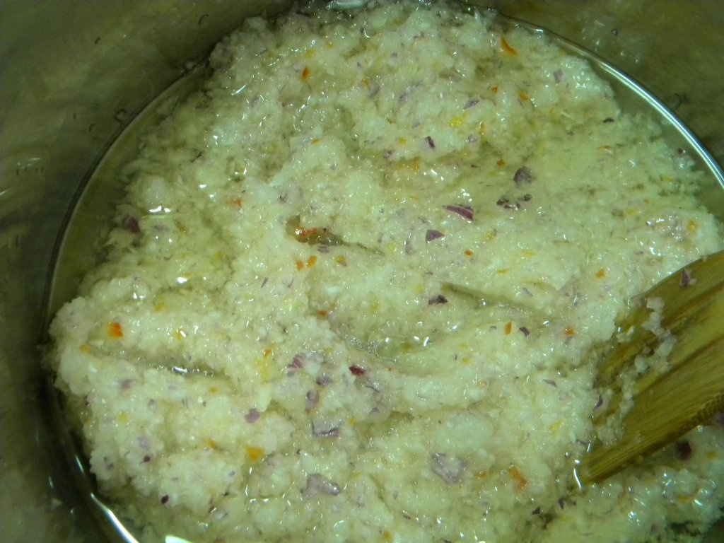 Pasta de gogosari si ardei capia