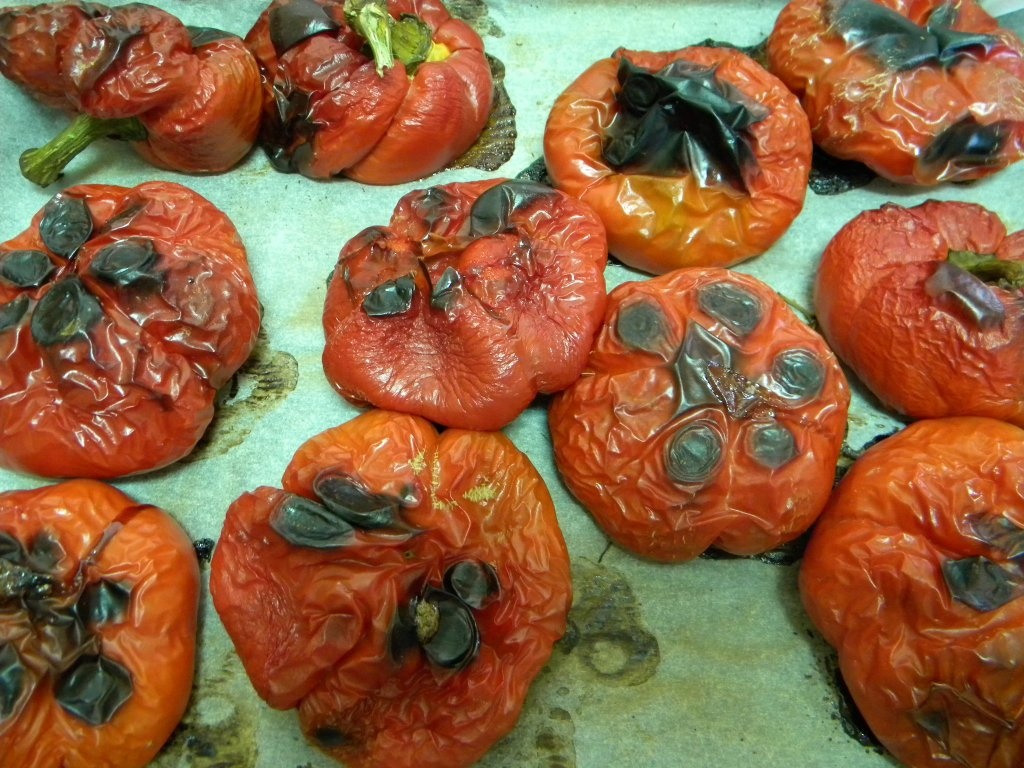 Pasta de gogosari si ardei capia