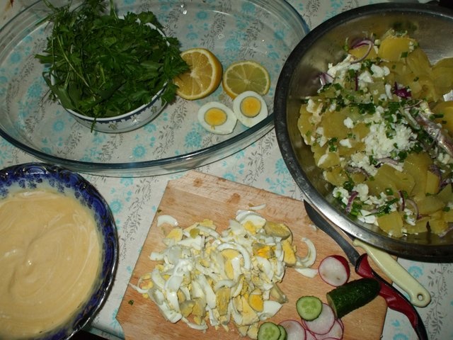 Salata de oua cu cartofi