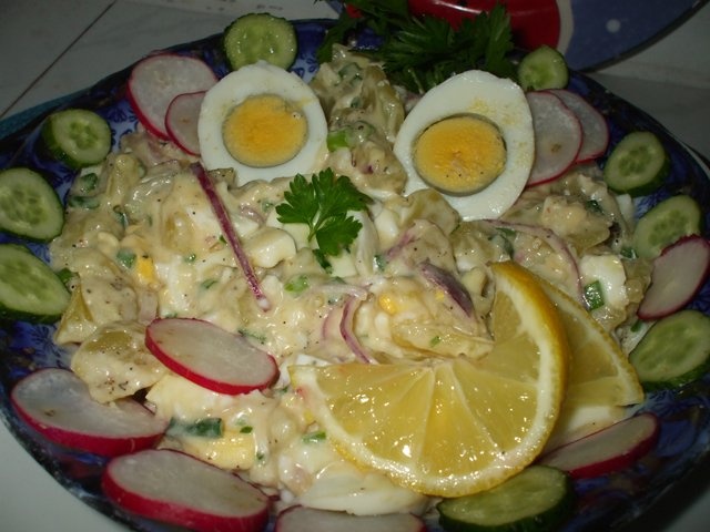 Salata de oua cu cartofi