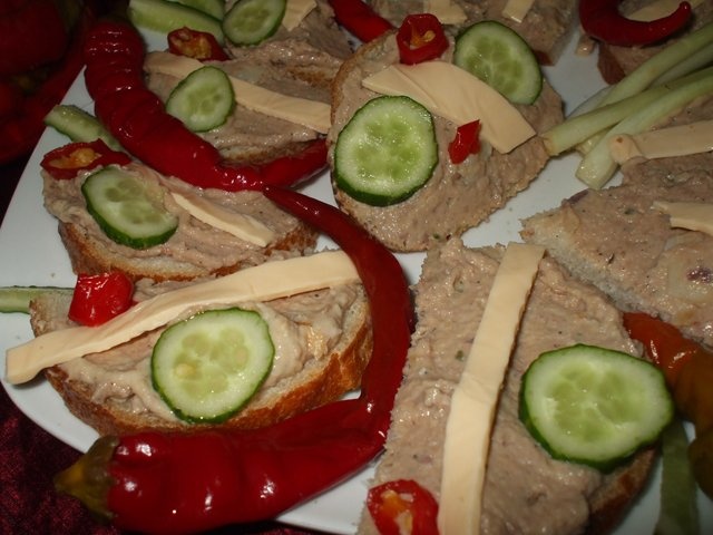 Pate de ficat de porc si telina