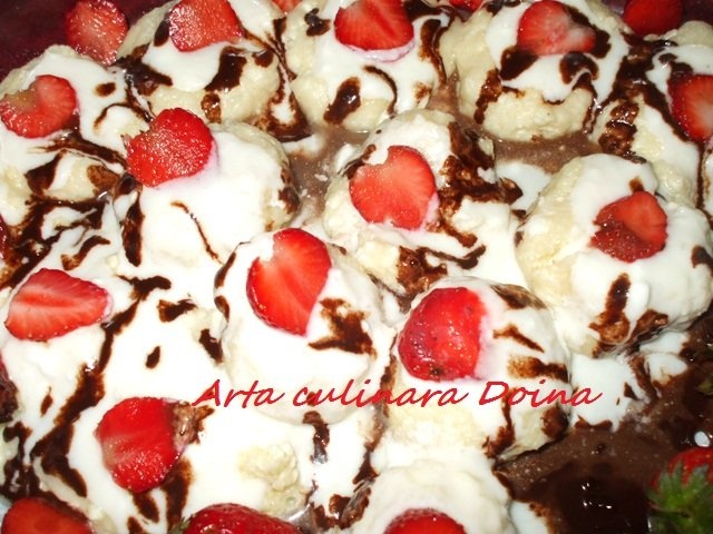 Reţetă de preparare a papanaşilor