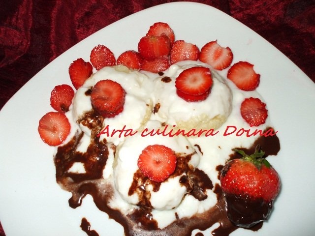 Reţetă de preparare a papanaşilor