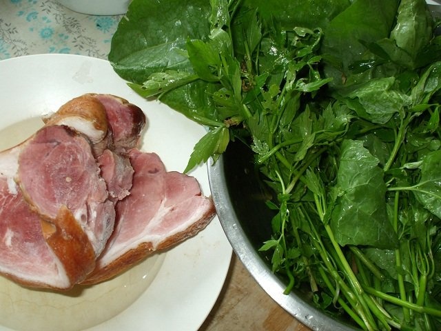 Ciorba de afumatura cu perisoare