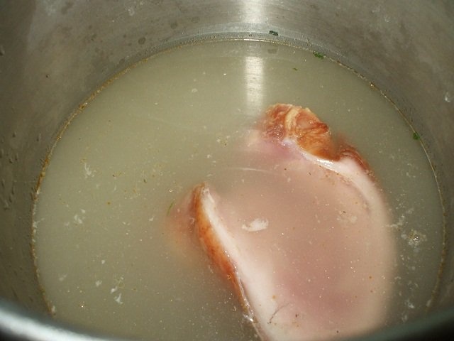 Ciorba de afumatura cu perisoare