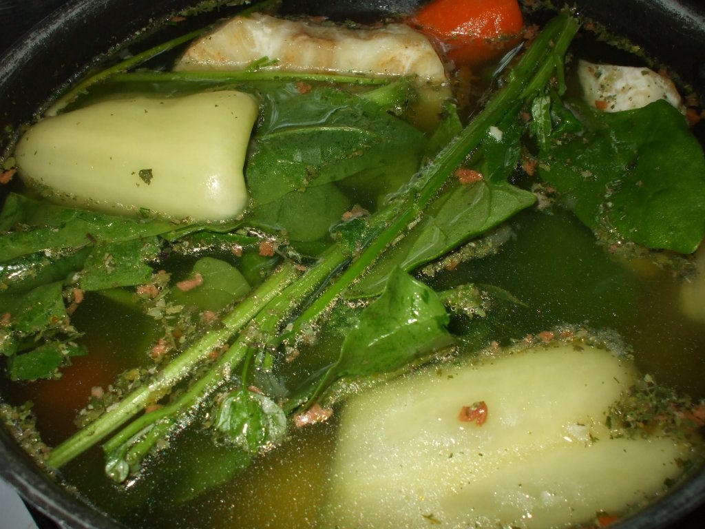 Ciorba de afumatura cu perisoare