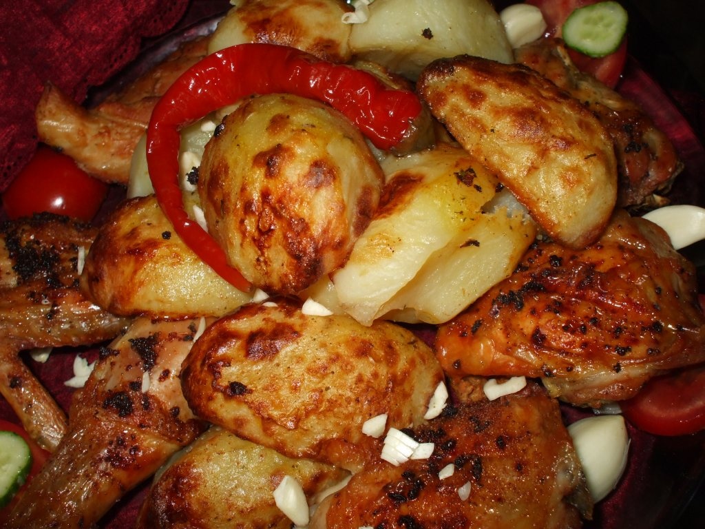 Cartofi si pui la cuptorul cu halogen Oven