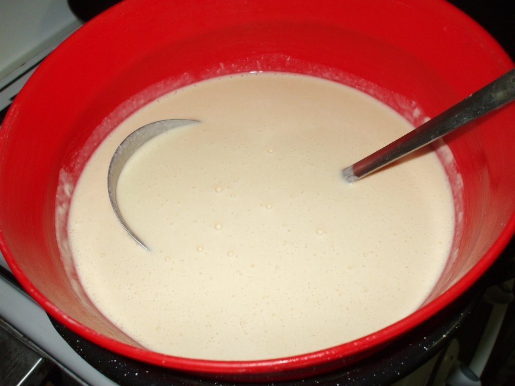 Clatite cu branza (aperitiv sau desert)