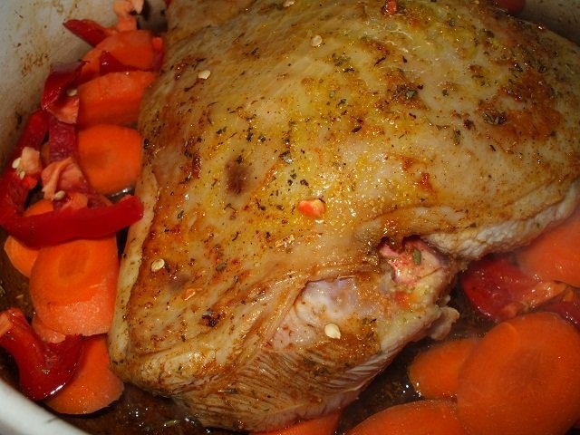 Friptura de curcan cu legume la tava