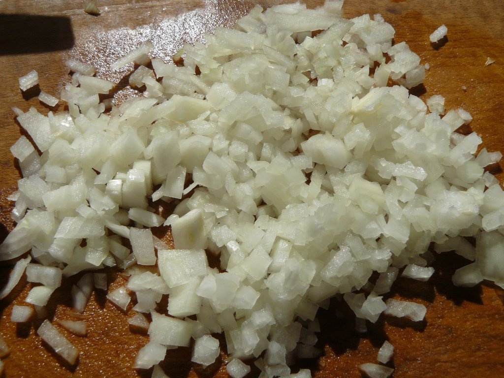 Conservă  picantă de  dovlecei cu capia