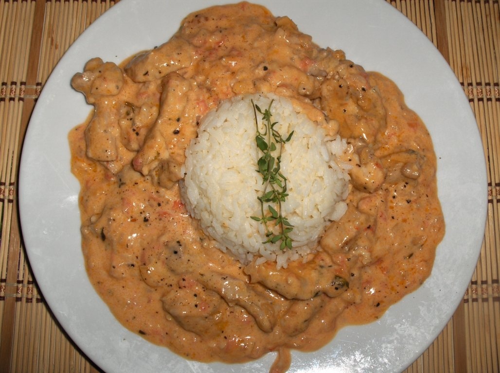 Strogonof cu cimbru de câmp (Strogonof com tomilho)