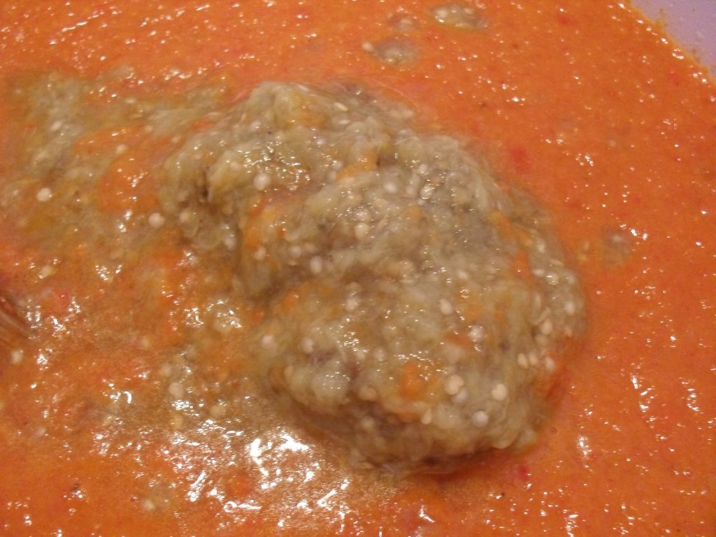 Zacusca gustoasa de vinete cu gogosari copti, ca pe Tarnave