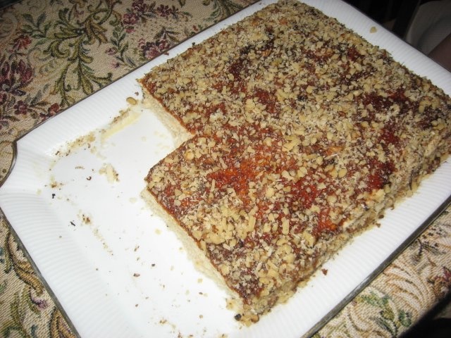 Prăjitură cu miere de albine