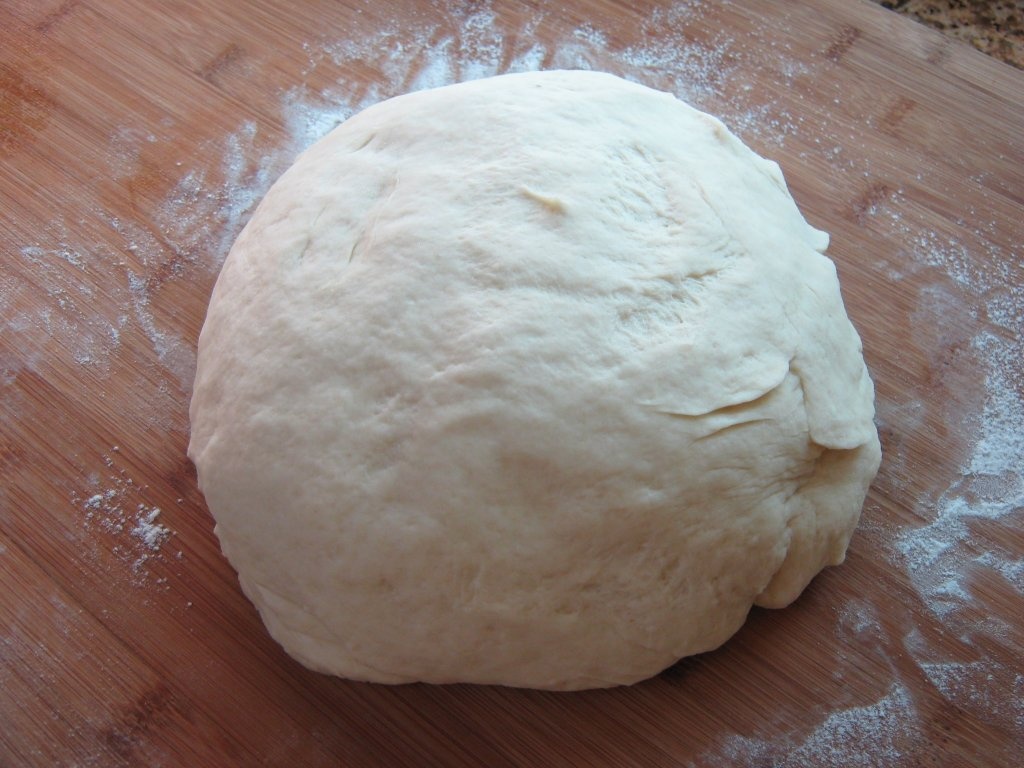 “Sfiha” sau  “Lahm bi’ajin”-Placinte  cu carne –specific tarilor arabe