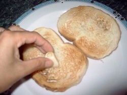 Bruschetta cu ton ( reteta pentru o alimentatie sanatoasa )