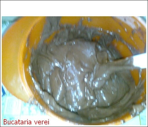 Pandispan pufos de ciocolata