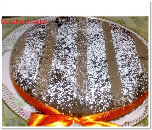 Pandispan pufos de ciocolata