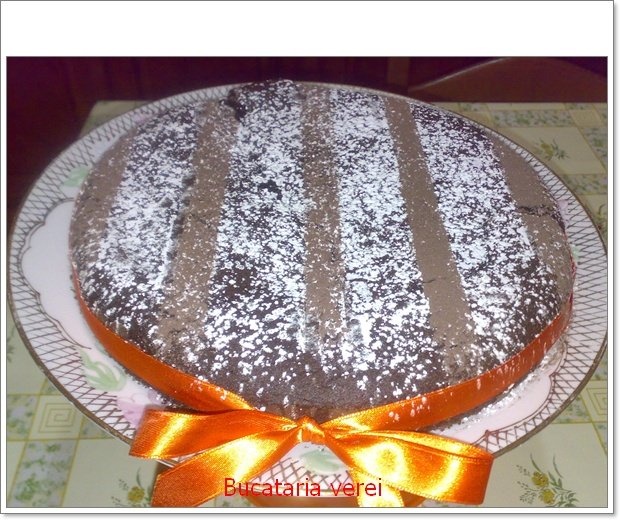 Pandispan pufos de ciocolata