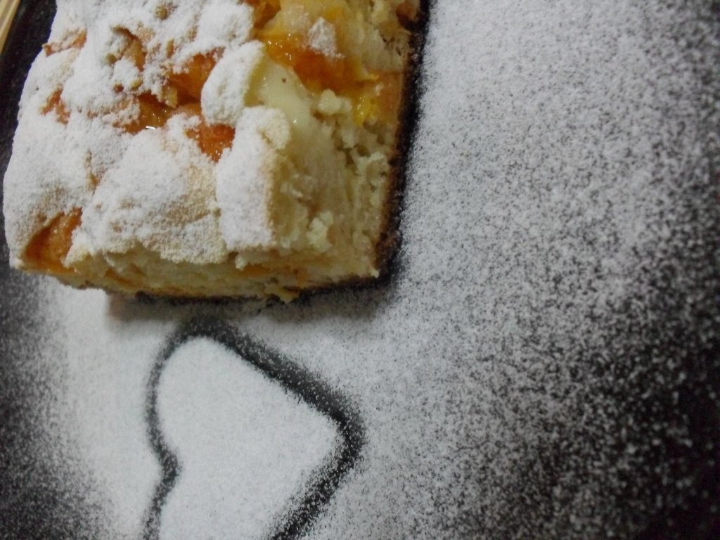 Prajitura cu caise vedeta verii!