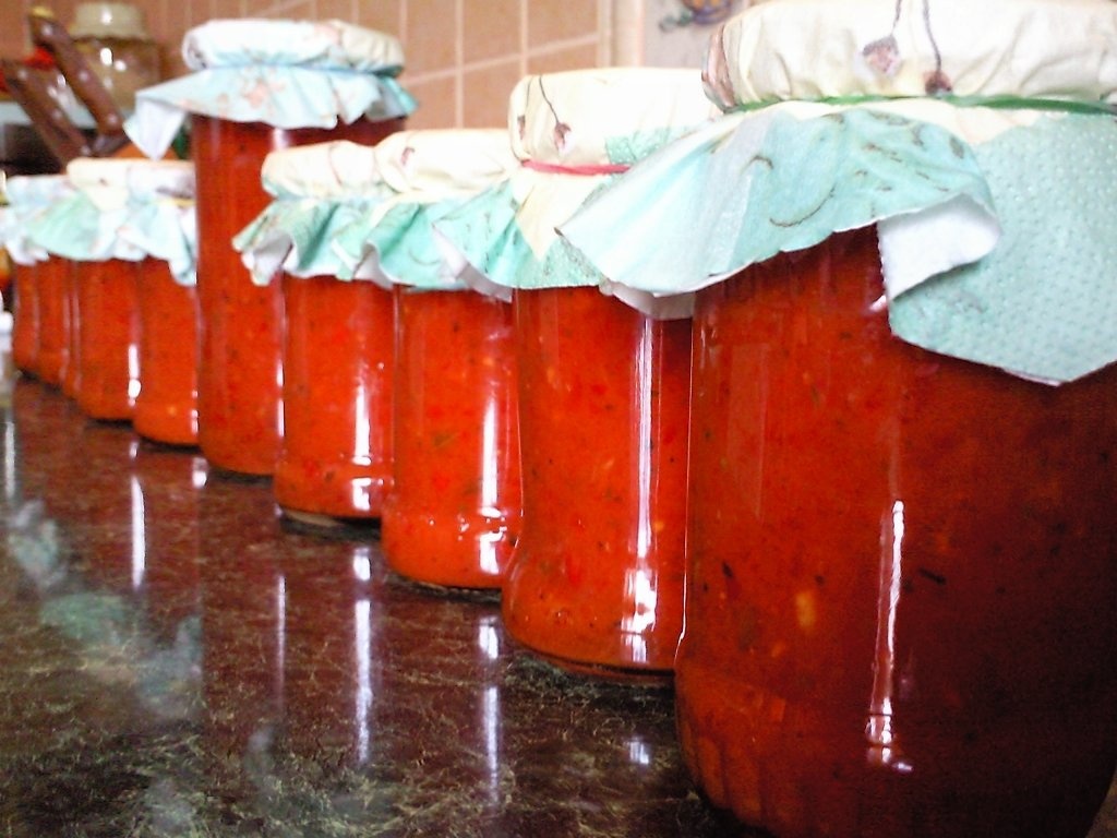 Ketchup mediteranean