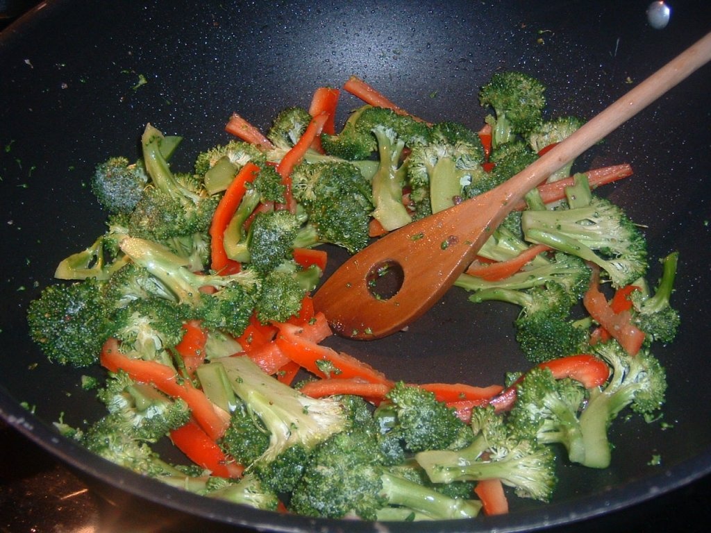 Teriyaki cu vita si brocoli(mancare japoneza)