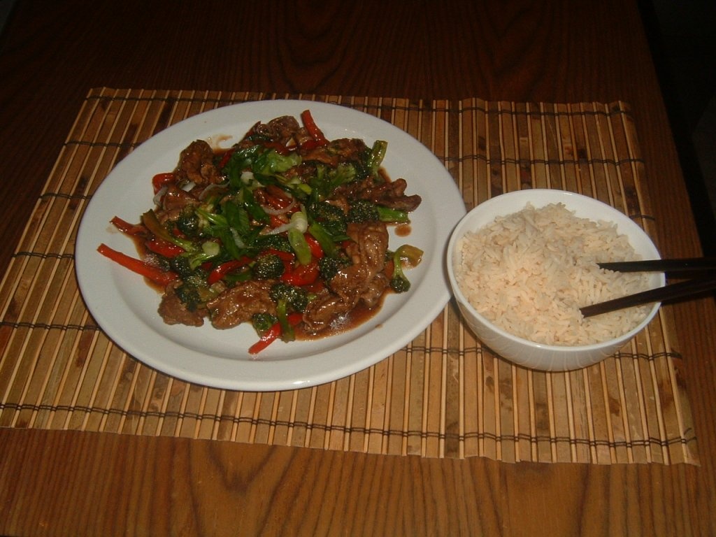 Teriyaki cu vita si brocoli(mancare japoneza)