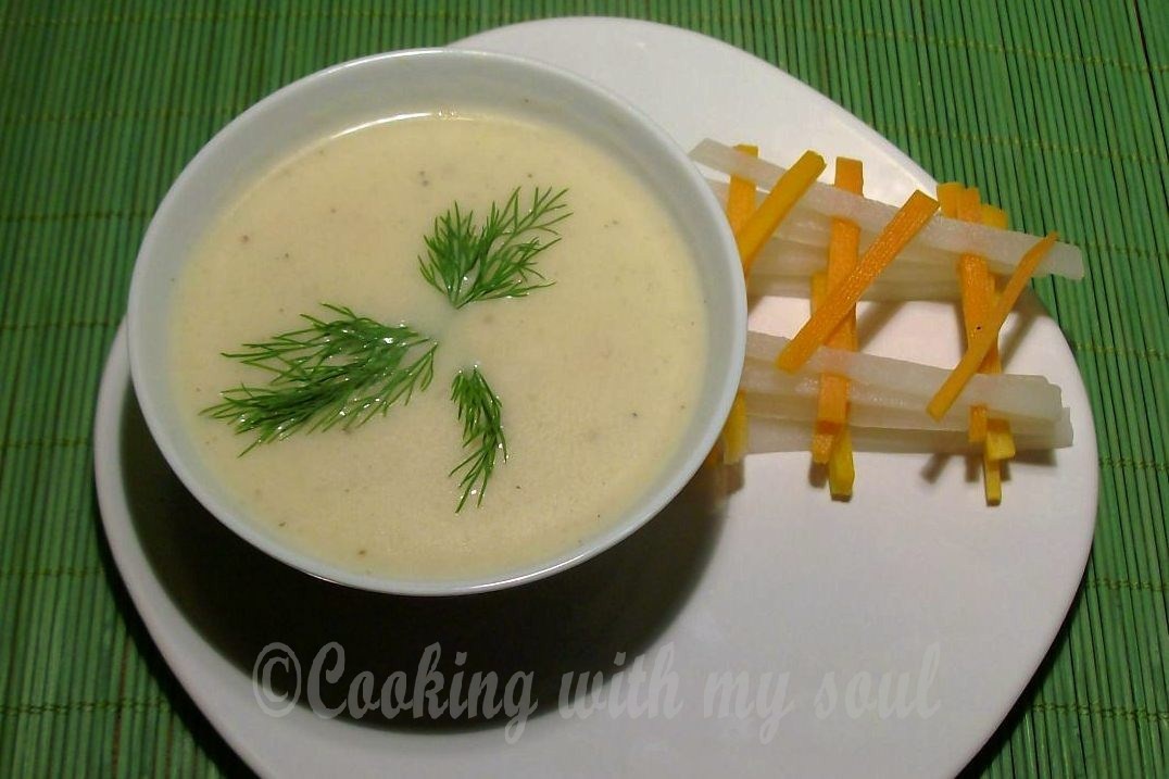 Supa crema de gulii cu nucsoara