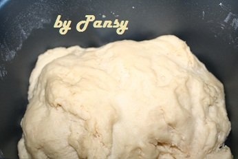 Chifle umplute cu afumatura