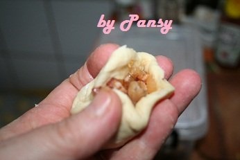 Chifle umplute cu afumatura