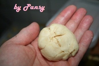 Chifle umplute cu afumatura