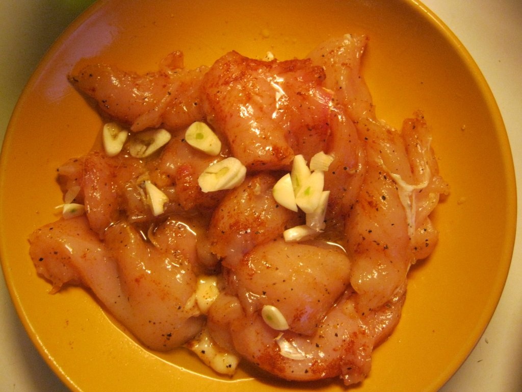 Pui cu ardei ,morcov şi  ghimbir