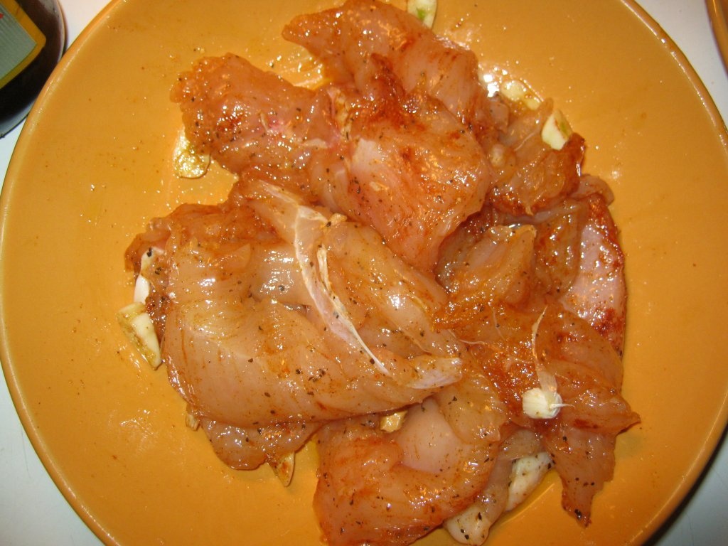 Pui cu ardei ,morcov şi  ghimbir