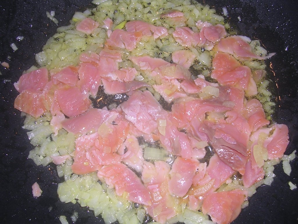 Paste cu somon afumat