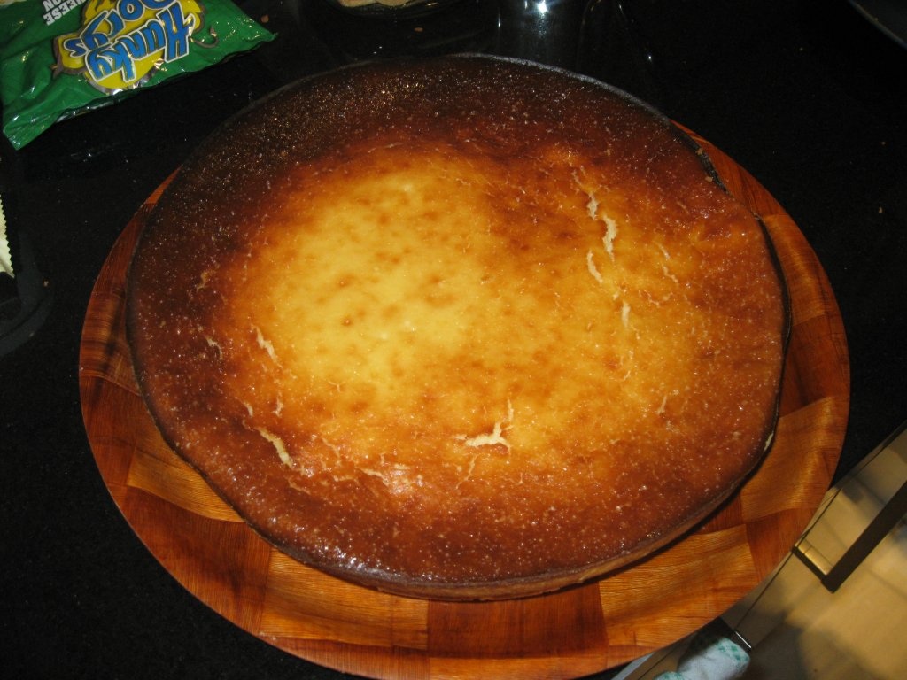 Cheesecake cu gem de capsuni