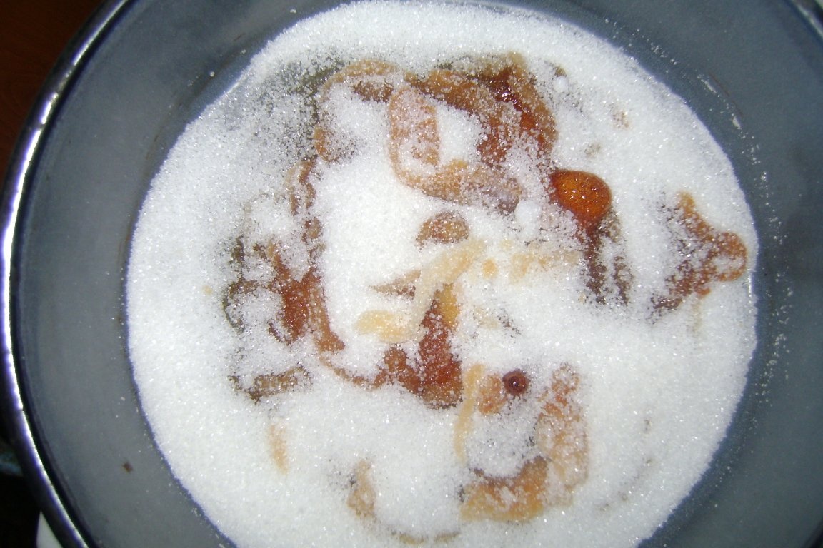 Tort cu crema de zahar ars