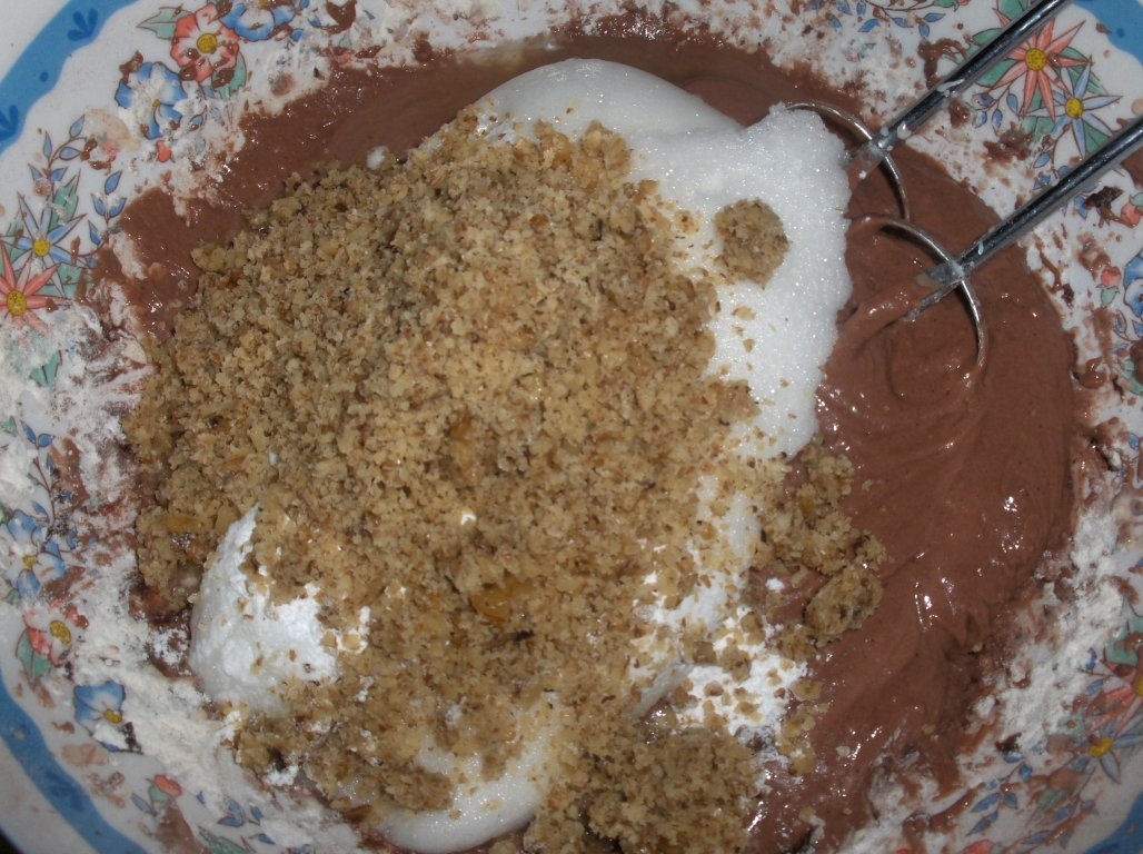 Cuburi de nuci si ciocolatã